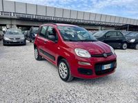 Usata Fiat Panda Lounge 85 CV (62 kW) 2013 Rosso Utilitaria