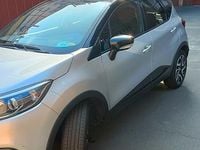 Usata Renault Captur 95 CV (69 kW) 2017 Grigio SUV