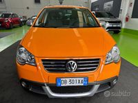 Käytetty VW Polo Cross 69 HP (50 kW) 2009 Oranssi Viistoperä
