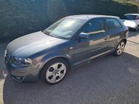 Usata Audi A3 Ambiente 140 CV (102 kW) 2004 Grigio Utilitaria