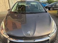 Usata Peugeot 208 Style 92 CV (67 kW) 2018 Utilitaria