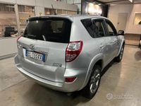 Usata Toyota RAV4 Executive 150 CV (110 kW) 2012 Grigio SUV