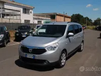 Usata Dacia Lodgy 90 CV (66 kW) 2013 Grigio Monovolume