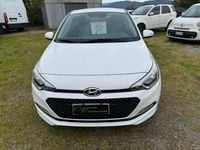 Usata Hyundai i20 Classic 75 CV (55 kW) 2016 Bianco Berlina