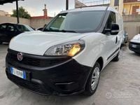 Usata Fiat Doblò 95 CV (69 kW) 2018 Bianco Monovolume