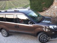 Usata Fiat Doblò Trekking 120 CV (88 kW) 2017 Marrone Monovolume