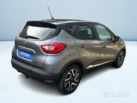 Usata Renault Captur Intens 90 CV (66 kW) 2017 Verde SUV
