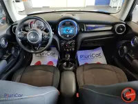 Usata Mini Cooper D 116 CV (85 kW) 2019 Blu/azzurro Utilitaria