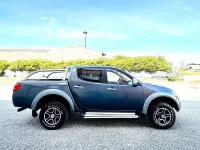 Usata Mitsubishi L200 136 CV (100 kW) 2007 Grigio Pick-up