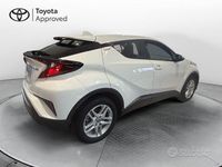 Usata Toyota C-HR Active 140 CV (102 kW) 2024 Bianco SUV