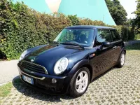 Usata Mini ONE 90 CV (66 kW) 2006 Nero Utilitaria