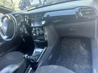 Usata Citroën DS3 75 CV (55 kW) 2015 Bianco