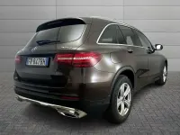 Usata Mercedes GLC250 204 CV (150 kW) 2018 Marrone citrino SUV
