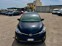 Usata Toyota Verso 111 CV (81 kW) 2016 Blu Monovolume