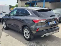 Usata Ford Kuga Business Edition 224 CV (164 kW) 2021 Grigio SUV