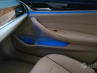 Usata BMW 520 Luxury Line 190 CV (139 kW) 2019 Blu Station wagon
