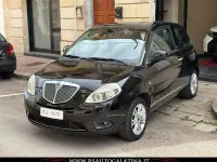 Usata Lancia Ypsilon 75 CV (55 kW) 2011 Nero Utilitaria