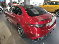 Nuova Alfa Romeo Giulia Quadrifoglio 520 CV (382 kW) 2026 Other Berlina