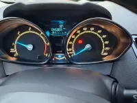 Usata Ford Fiesta Titanium 75 CV (55 kW) 2015 Marrone Utilitaria
