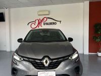 Usata Renault Captur Techno 91 CV (66 kW) 2024 Grigio SUV