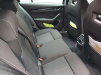 Usado Skoda Octavia G-TEC SportLine 131 CV (96 kW) 2022 Negro Familiar