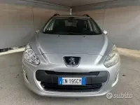 Usata Peugeot 308 Business-Line 93 CV (68 kW) 2012 Grigio Berlina