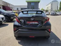 Usata Toyota C-HR Active 98 CV (72 kW) 2023 Nero SUV