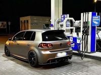 Usata VW Golf VI R 271 CV (199 kW) 2011 Argento Utilitaria