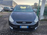 Usata Ford Galaxy Ghia 125 CV (91 kW) 2007 Grigio Monovolume