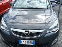 Usata Opel Astra 110 CV (80 kW) 2012 Grigio Berlina