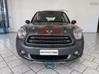 Usata Mini Cooper D Countryman Business 111 CV (81 kW) 2016 Marrone SUV