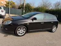 Usata Lancia Delta 120 CV (88 kW) 2012 Nero Utilitaria