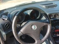 Usata Alfa Romeo 156 Distinctive 140 CV (102 kW) 2001 Blu/azzurro Station wagon