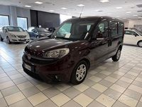Usata Fiat Doblò Lounge 105 CV (77 kW) 2015 Marrone Monovolume