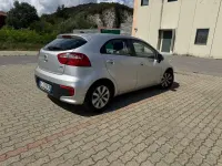 Usata Kia Rio 75 CV (55 kW) 2016 Argento Utilitaria