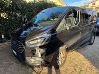 Usata Ford Tourneo Custom Titanium 83 CV (61 kW) 2020 Nero Furgone