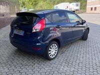 Usata Ford Fiesta Titanium 75 CV (55 kW) 2013 Bianco Utilitaria