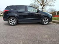 Usata Ford Kuga S 120 CV (88 kW) 2016 Nero SUV