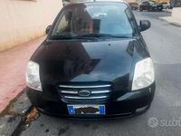 Usata Kia Picanto 75 CV (55 kW) 2008 Nero Utilitaria