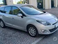 Usata Renault Scenic E-Tech 110 CV (80 kW) 2011 Grigio Monovolume