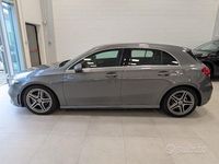Usata Mercedes A180 Premium 116 CV (85 kW) 2019 Grigio Berlina