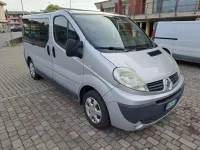 Usata Renault Trafic 114 CV (83 kW) 2008 Argento Monovolume