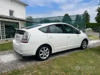 Gebraucht Toyota Prius 77 PS (56 kW) 2007 Grau Kleinwagen