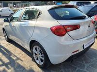 Usata Alfa Romeo Giulietta Progression 105 CV (77 kW) 2013 Bianco Berlina