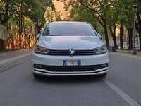 Usata VW Touran 122 CV (89 kW) 2021 Bianco Monovolume