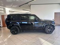 Usata Land Rover Defender SE Dynamic 200 CV (147 kW) 2023 Nero SUV