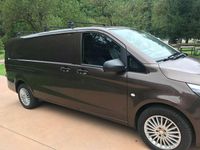 Usata Mercedes Vito 190 CV (139 kW) 2017 Marrone Furgone
