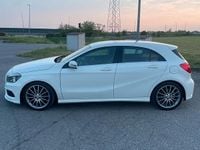 Usata Mercedes A160 Premium 90 CV (66 kW) 2014 Bianco Utilitaria
