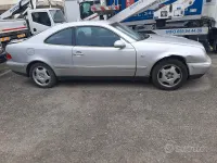 Usata Mercedes CLK200 192 CV (141 kW) 1998 Grigio Coupé