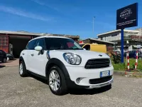 Usata Mini Park Lane Countryman 111 CV (81 kW) 2015 Bianco SUV